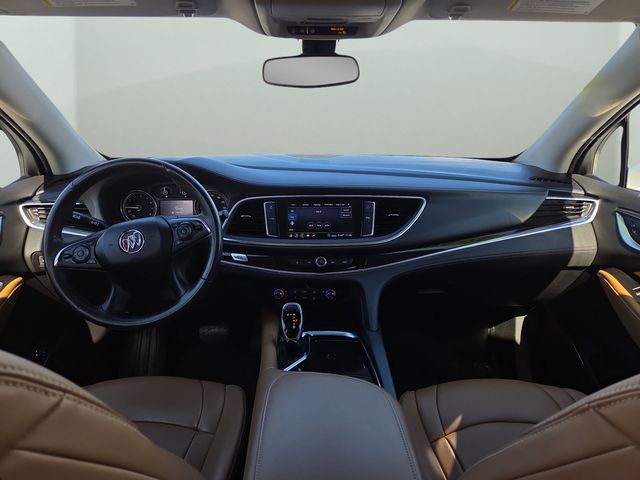 2020 Buick Enclave Essence photo 2