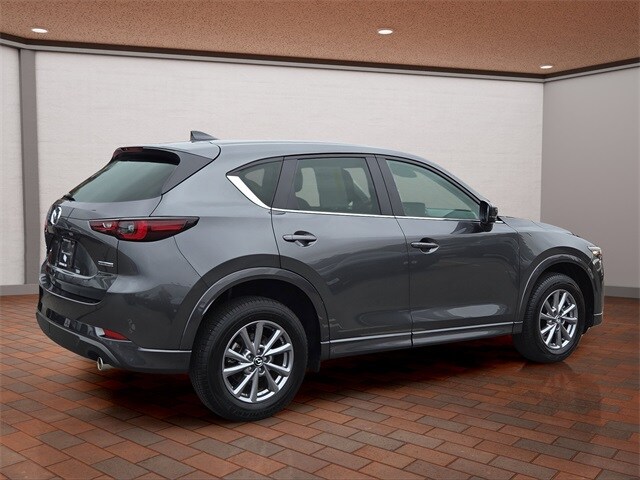 2025 Mazda CX-5 2.5 S Preferred photo 3