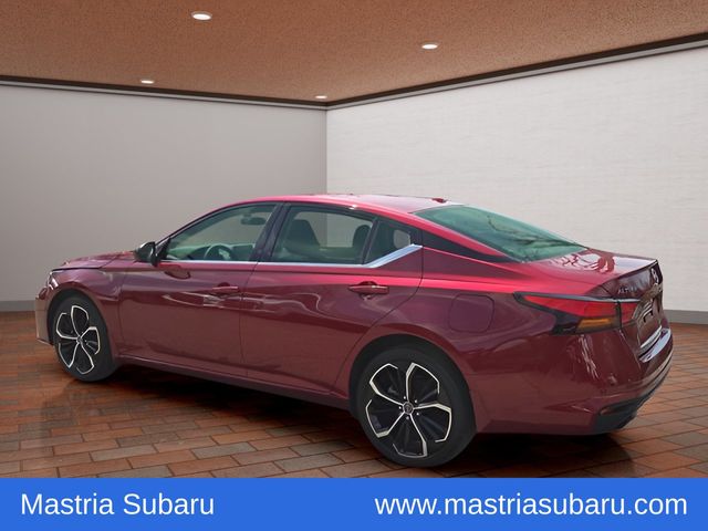 2024 Nissan Altima SR - Photo 30