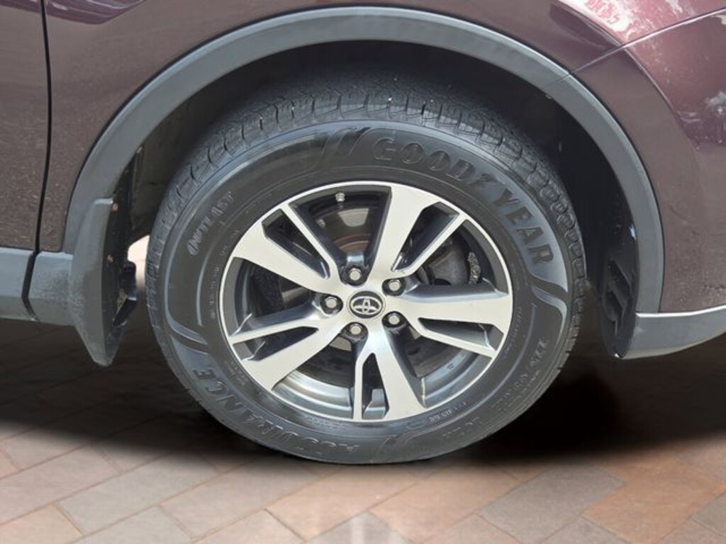 Used 2017 Toyota RAV4 XLE SUV