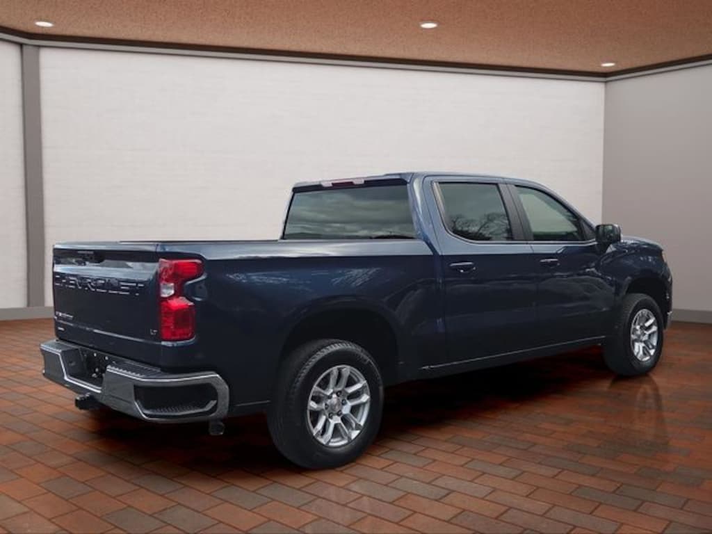 Used 2023 Chevrolet Silverado 1500 LT Truck Crew Cab