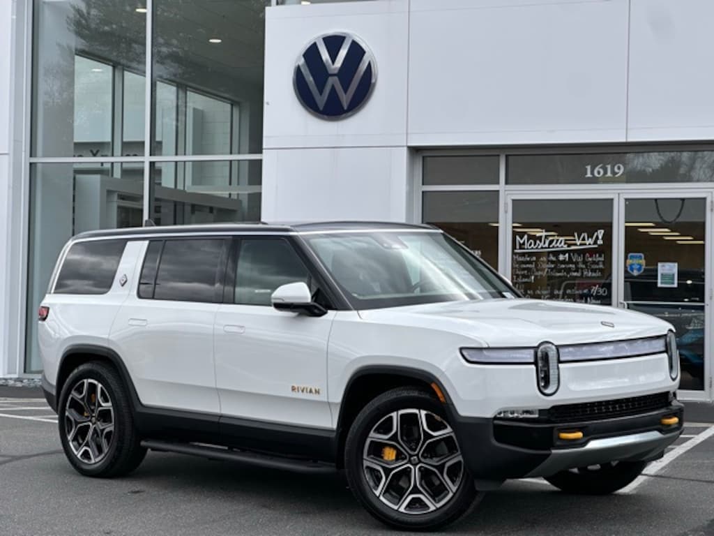 Used 2023 Rivian R1S Launch Edition SUV