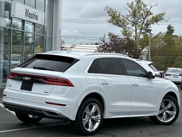 2023 Audi Q8 55 Premium photo 3