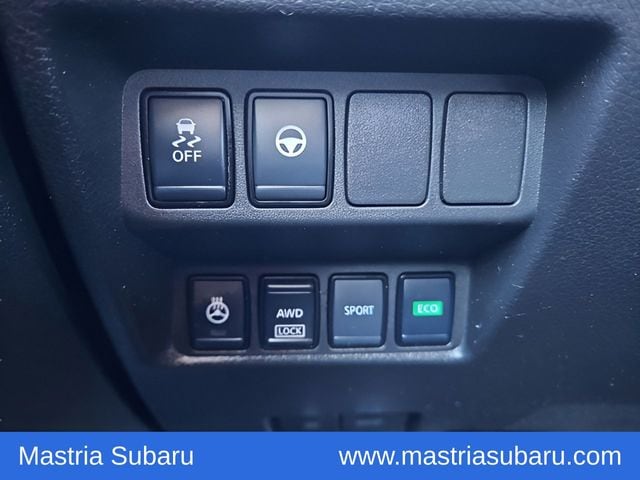 2022 Nissan Rogue Sport SL - Photo 13