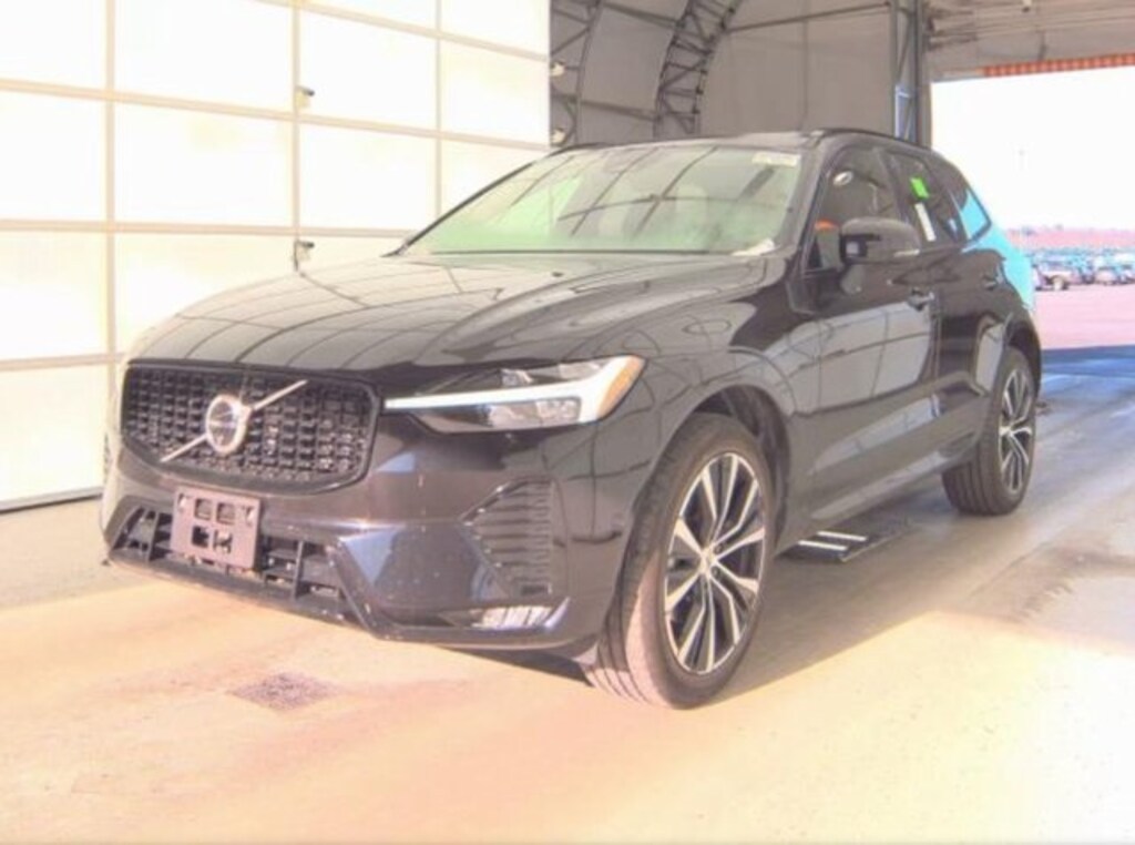 Used 2025 Volvo XC60 B5 Plus SUV