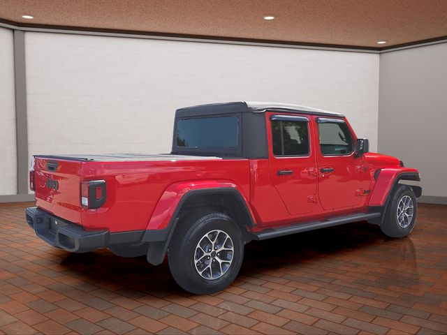 2025 Jeep Gladiator Sport photo 3