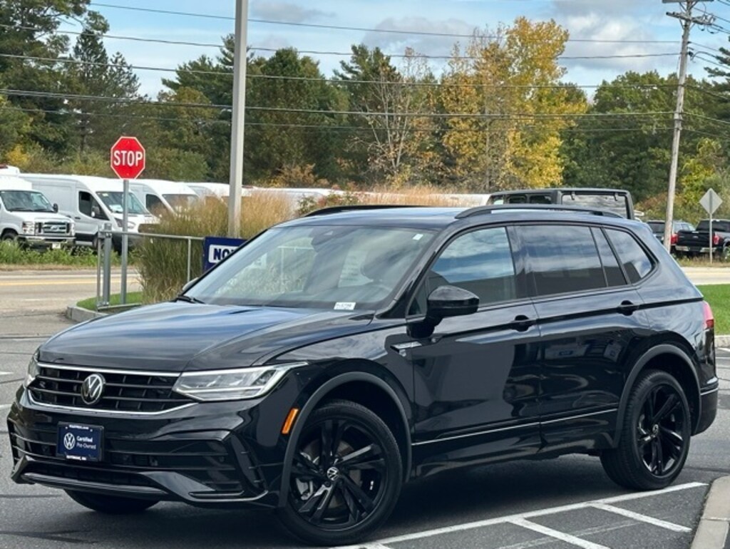Certified 2024 Volkswagen Tiguan 2.0T SE R-Line Black SUV