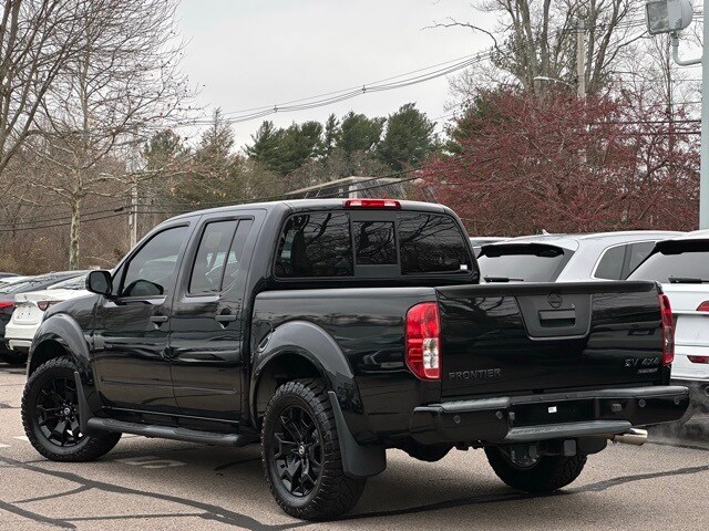 2020 Nissan Frontier SV photo 2