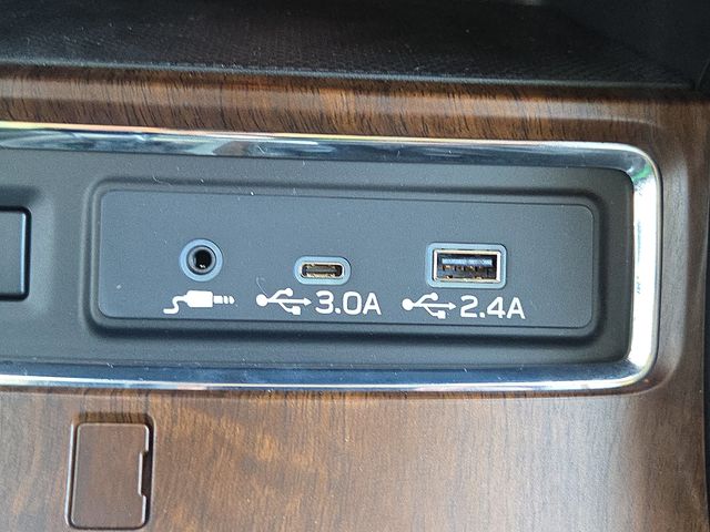 2025 Subaru Ascent Touring - Photo 11