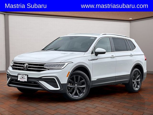 2024 Volkswagen Tiguan SE Wolfsburg Edition photo 2