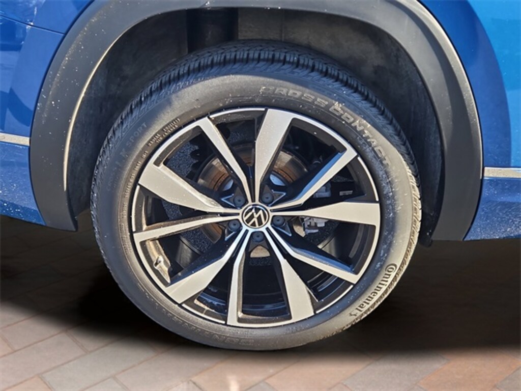 Certified 2025 Volkswagen Atlas 2.0T SEL Premium R-Line SUV