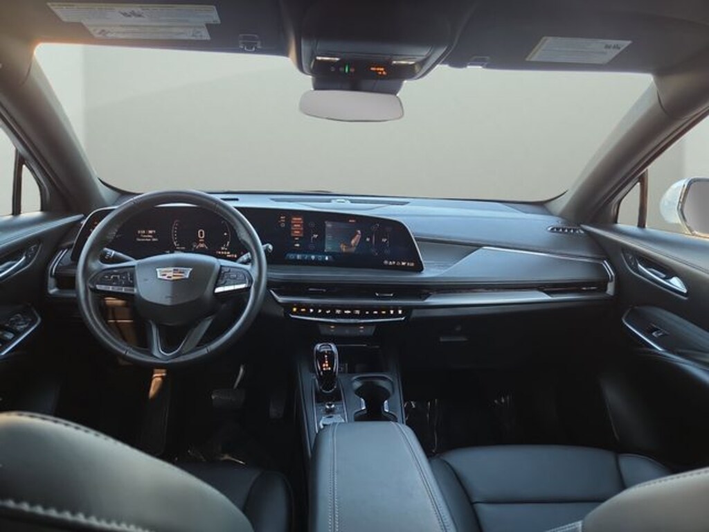 Used 2024 CADILLAC XT4 Premium Luxury SUV