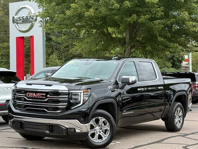 2024 Gmc Sierra 1500 SLT photo 3