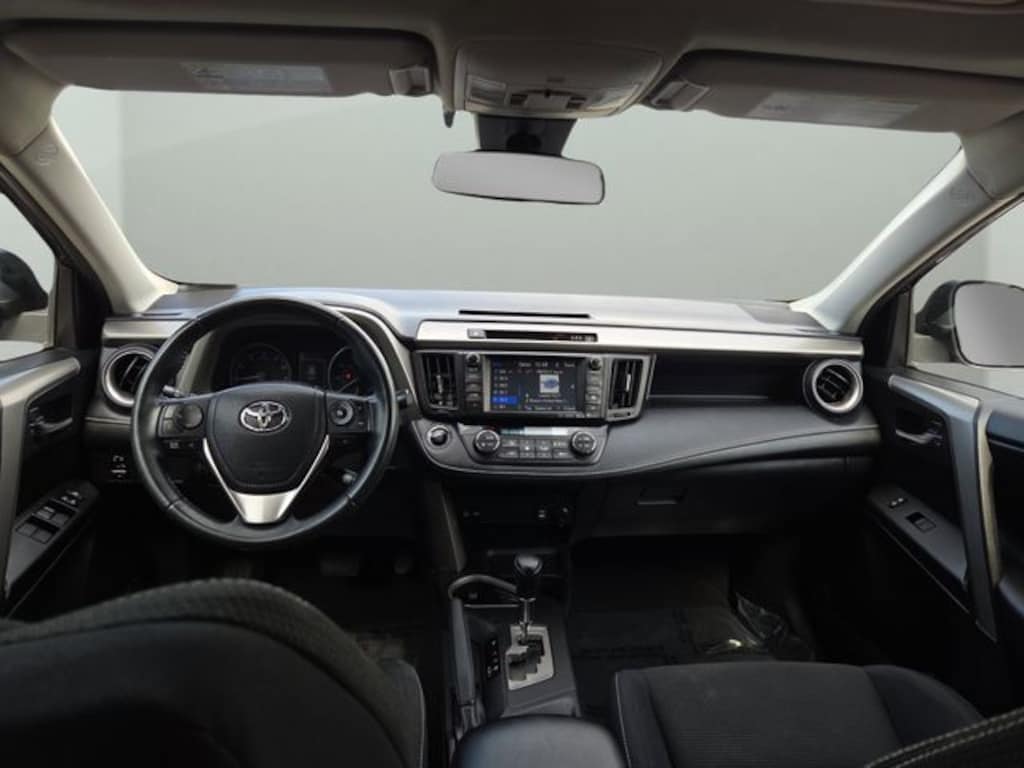 Used 2017 Toyota RAV4 XLE SUV