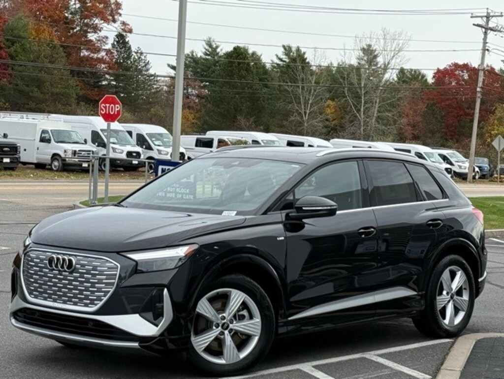 Used 2024 Audi Q4 e-tron Premium Plus Quattro SUV
