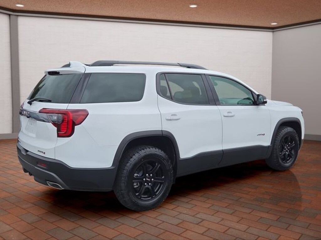 Used 2023 GMC Acadia AT4 SUV