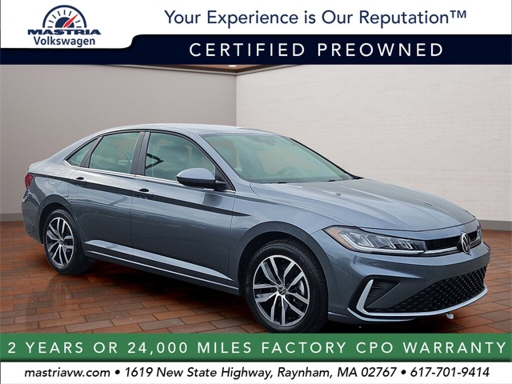 Certified 2025 Volkswagen Jetta 1.5T SE Sedan