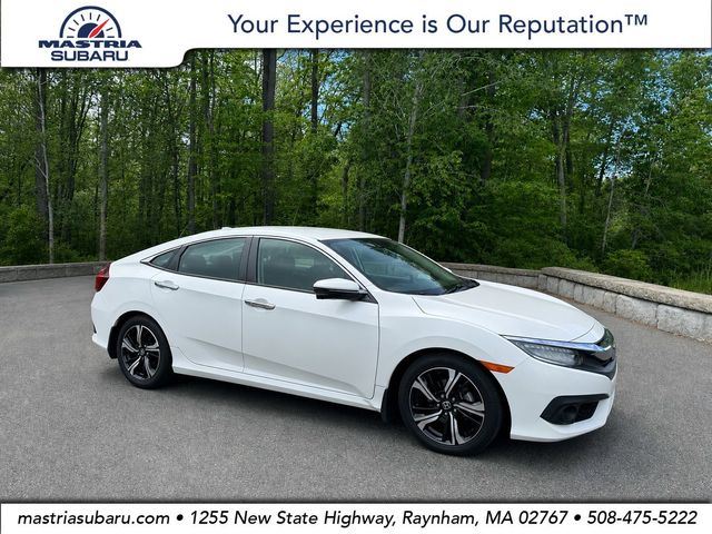 2018 Honda Civic Touring CVT's photo