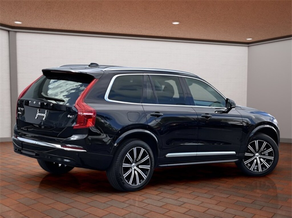 Used 2025 Volvo XC90 B6 Plus 7-Seater SUV