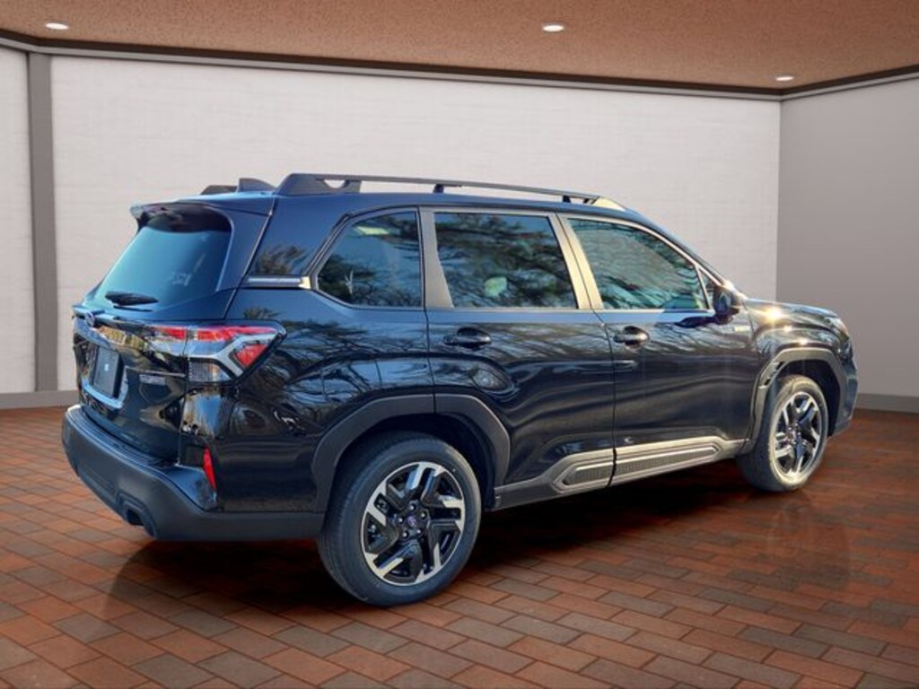 New 2025 Subaru Forester Hybrid Limited SUV