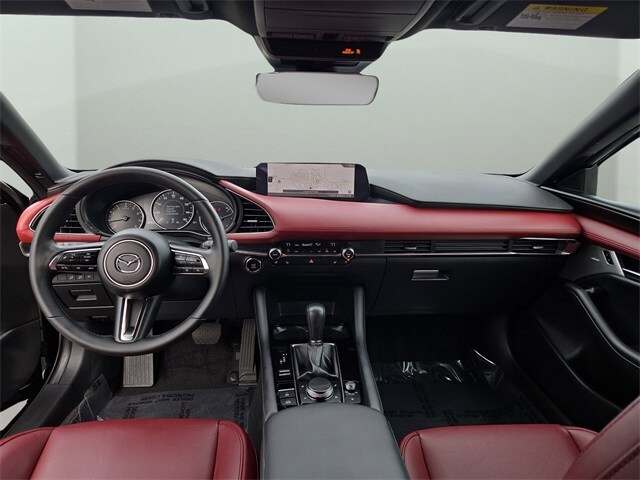 2025 Mazda Mazda3 Hatchback 2.5 Turbo Premium Plus photo 2