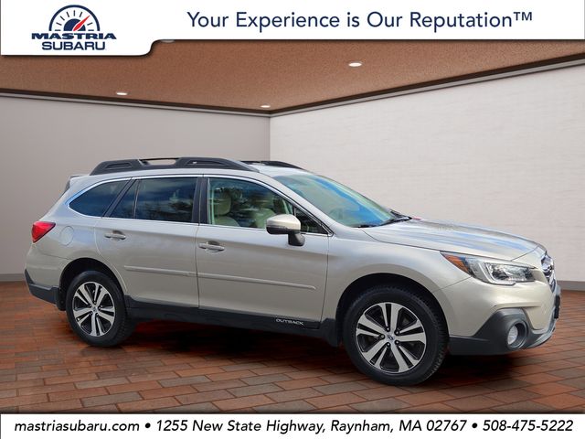 2018 Subaru Outback Limited's photo