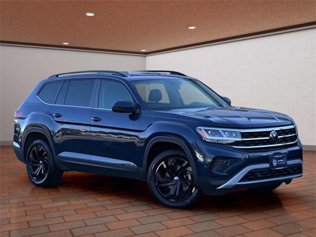 Certified 2023 Volkswagen Atlas 3.6L V6 SE w/Technology SUV