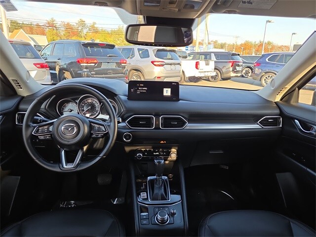 2023 Mazda CX-5 2.5 S Preferred photo 2