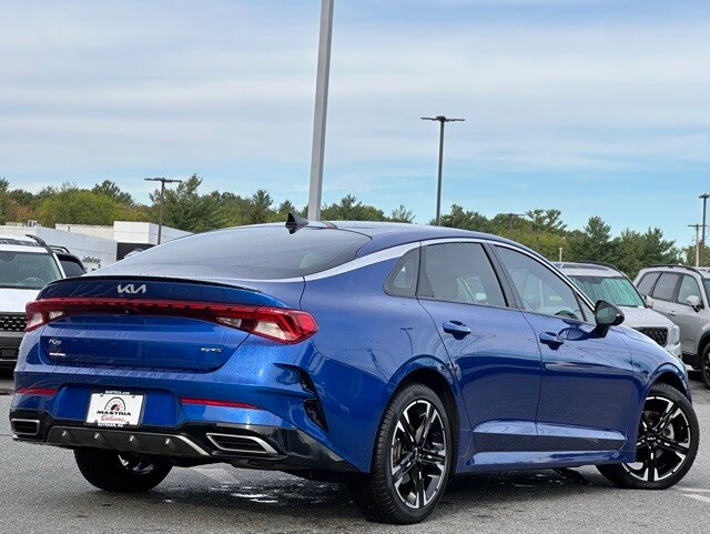2022 Kia K5 GT-Line photo 4