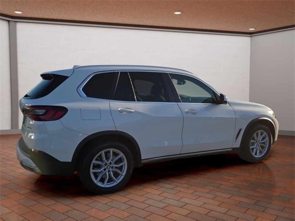 Used 2022 BMW X5 xDrive40i SUV