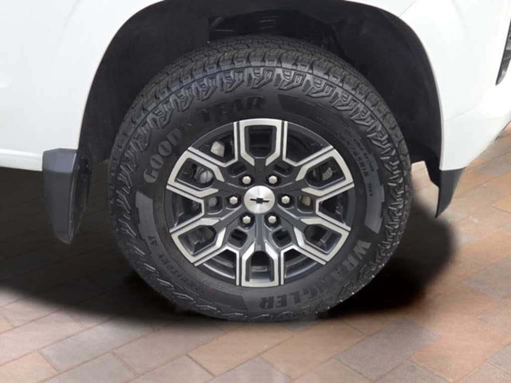 Used 2024 Chevrolet Colorado Z71 Truck Crew Cab