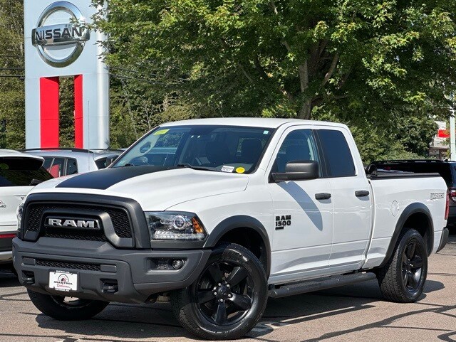 2020 Ram 1500 Classic Warlock photo 3