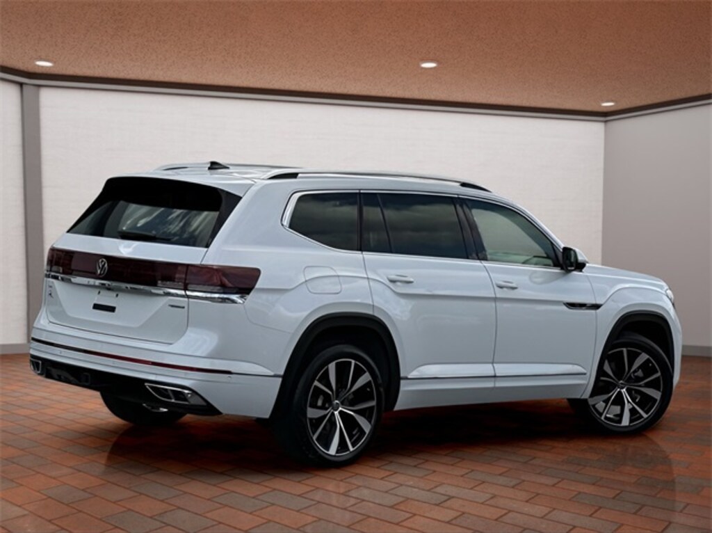 Certified 2024 Volkswagen Atlas 2.0T SEL Premium R-Line SUV