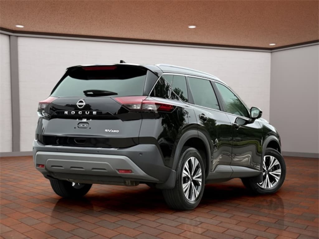 Used 2023 Nissan Rogue SV SUV