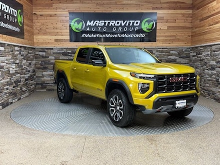 2023 GMC Canyon AT4 Truck Crew Cab