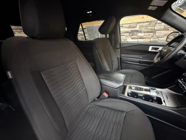 2020 Ford Explorer XLT - Photo 17