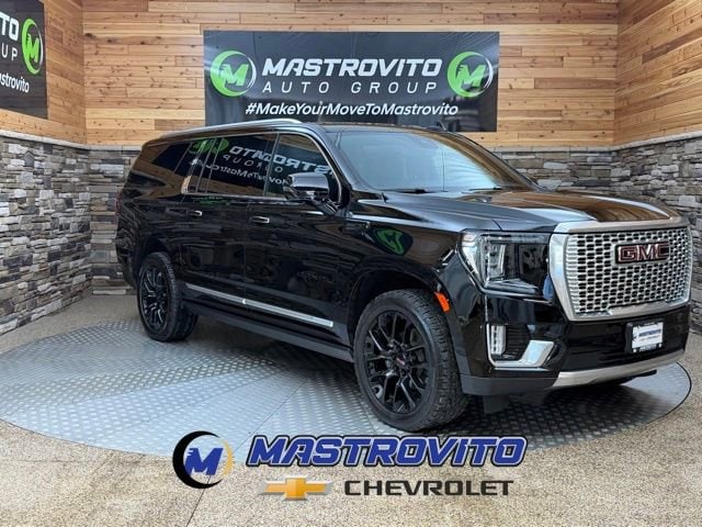 2023 GMC Yukon Denali AWD's photo