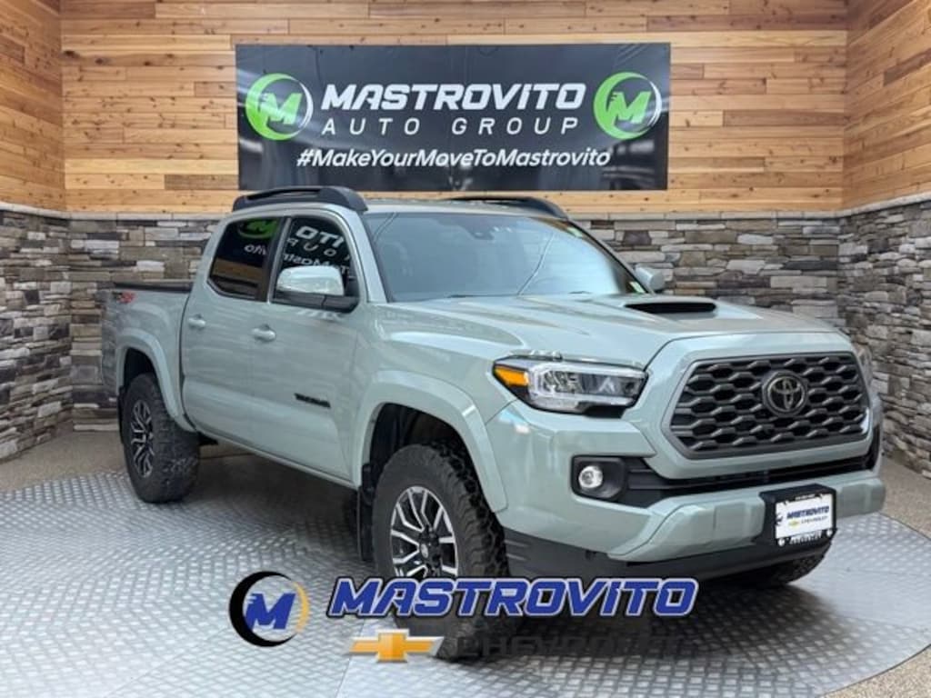 Used 2023 Toyota Tacoma 4WD SR Truck Double Cab