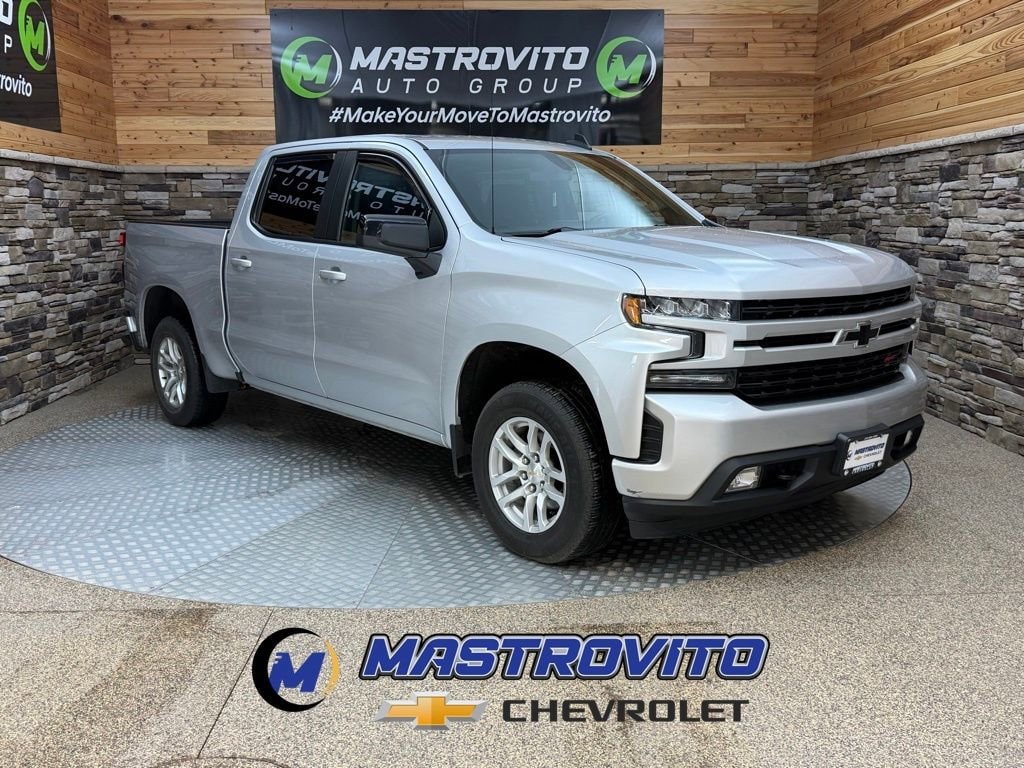 2022 Chevrolet Silverado 1500 RST 4X4 Crew Cab Short Box's photo