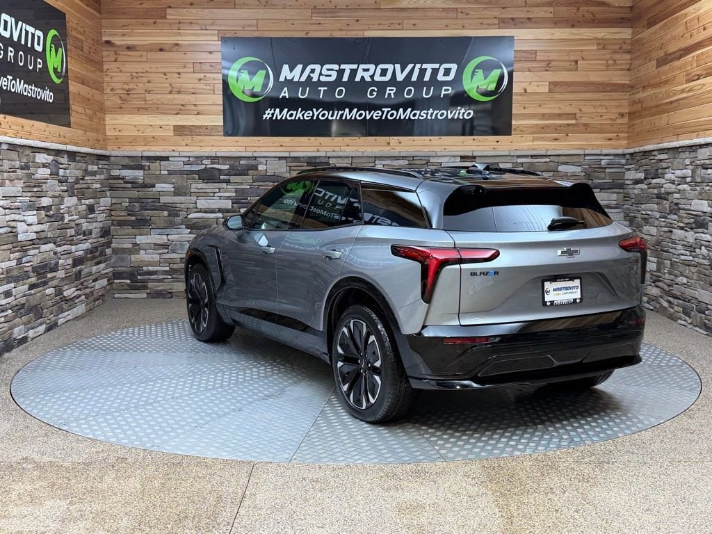 2025 Chevrolet Blazer EV RS - Photo 7