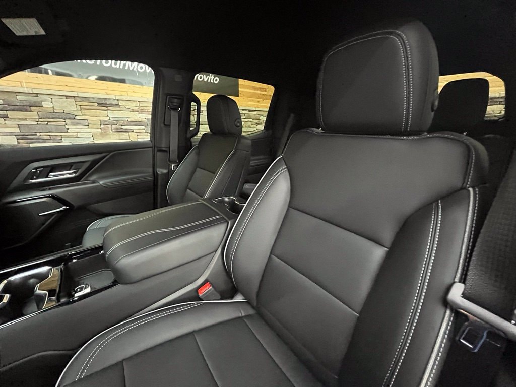 2026 Chevrolet Silverado EV LT - Photo 19