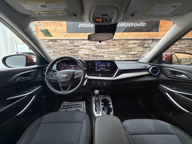 Photo 18