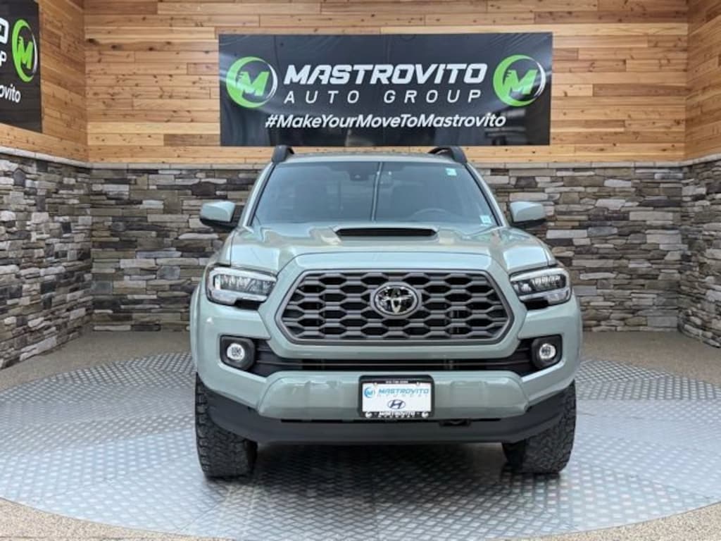 Used 2023 Toyota Tacoma 4WD SR Truck Double Cab