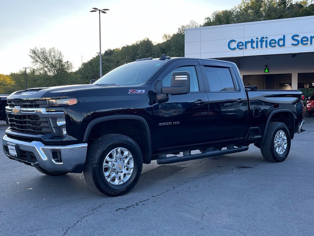 Used 2024 Chevrolet Silverado 3500 HD LT Truck Crew Cab