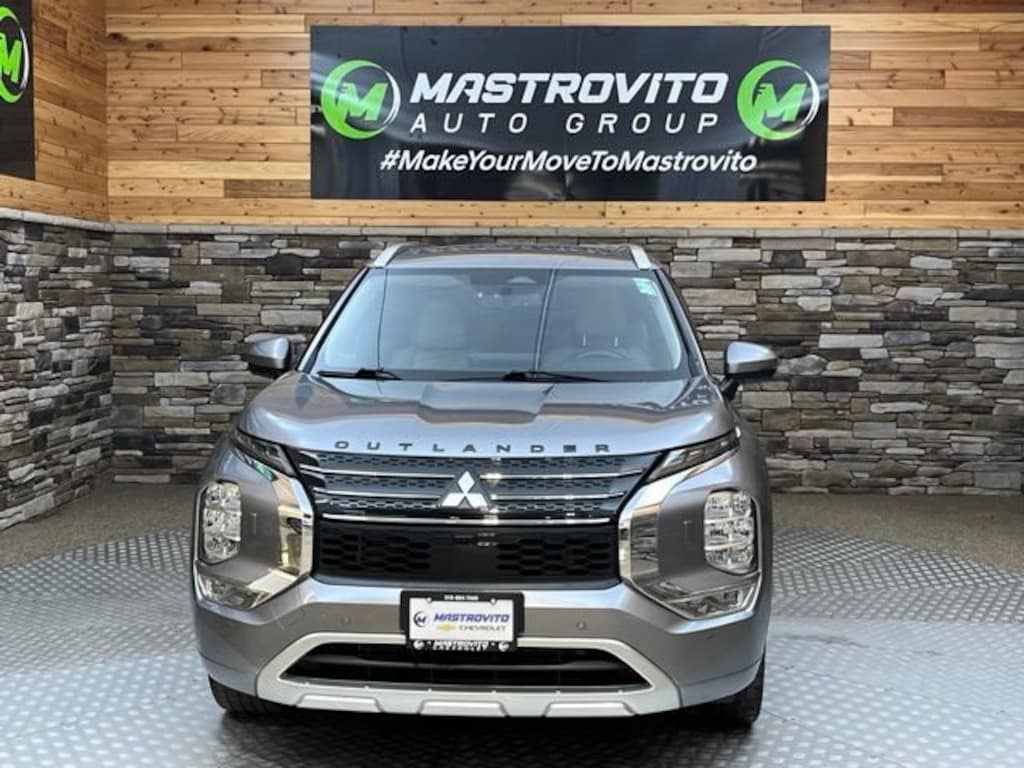 Used 2022 Mitsubishi Outlander SEL CUV