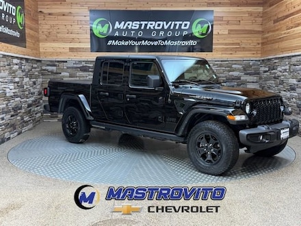 2022 Jeep Gladiator Willys Truck Crew Cab