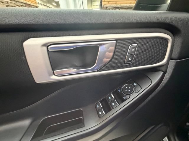 2020 Ford Explorer XLT - Photo 33