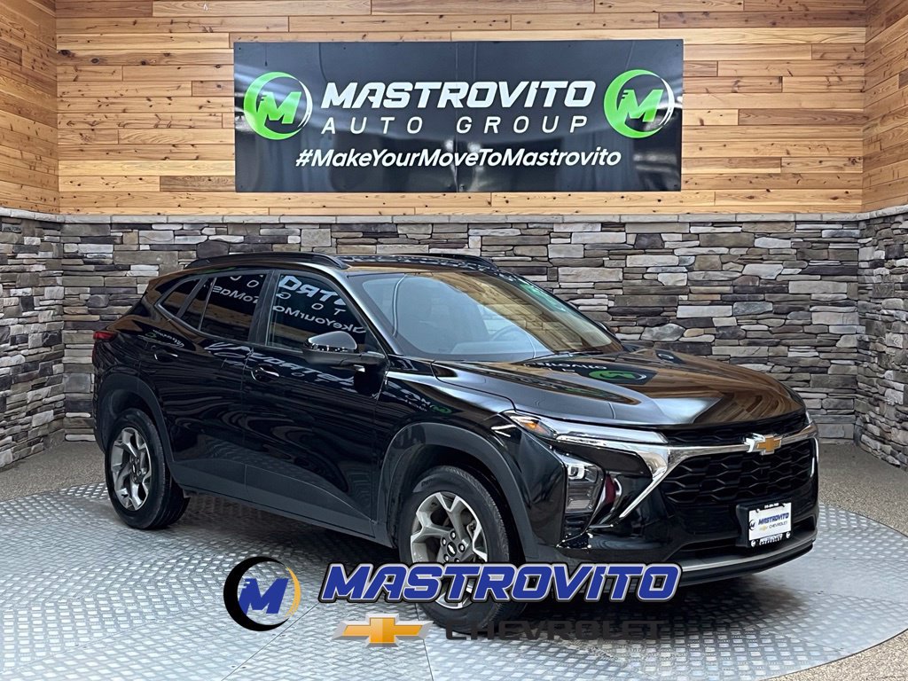 Used 2024 Chevrolet Trax LT SUV