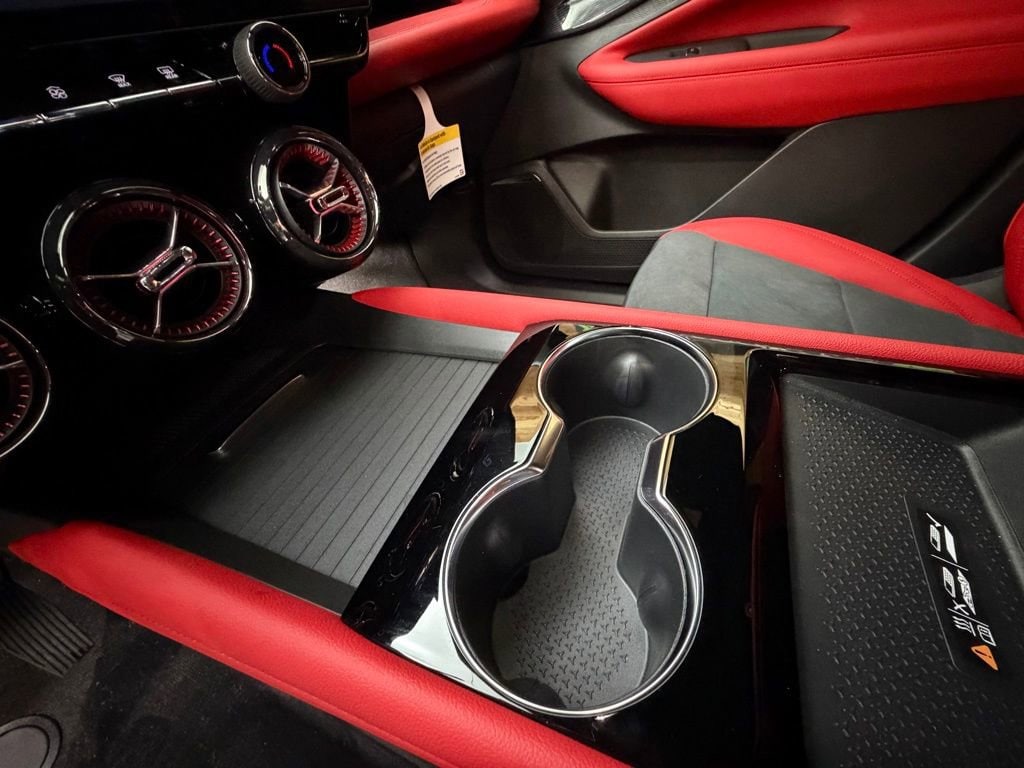 2025 Chevrolet Blazer EV RS - Photo 17