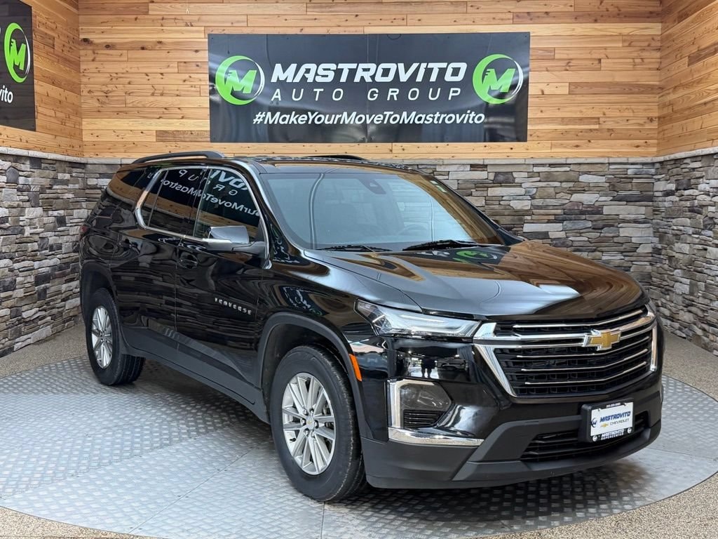 Used 2023 Chevrolet Traverse LT Leather SUV